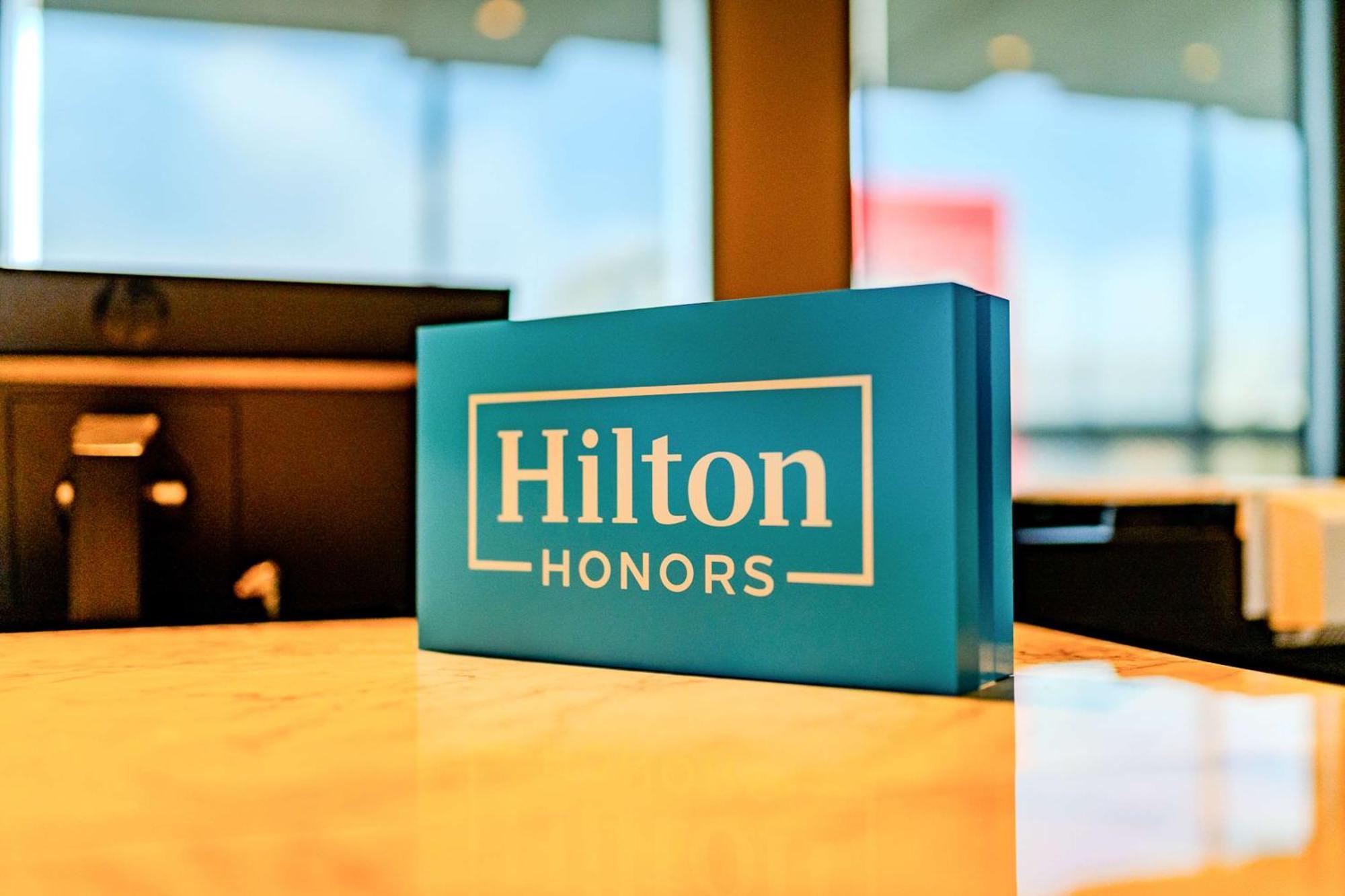 Hampton By Hilton Santiago Las Condes Екстериор снимка